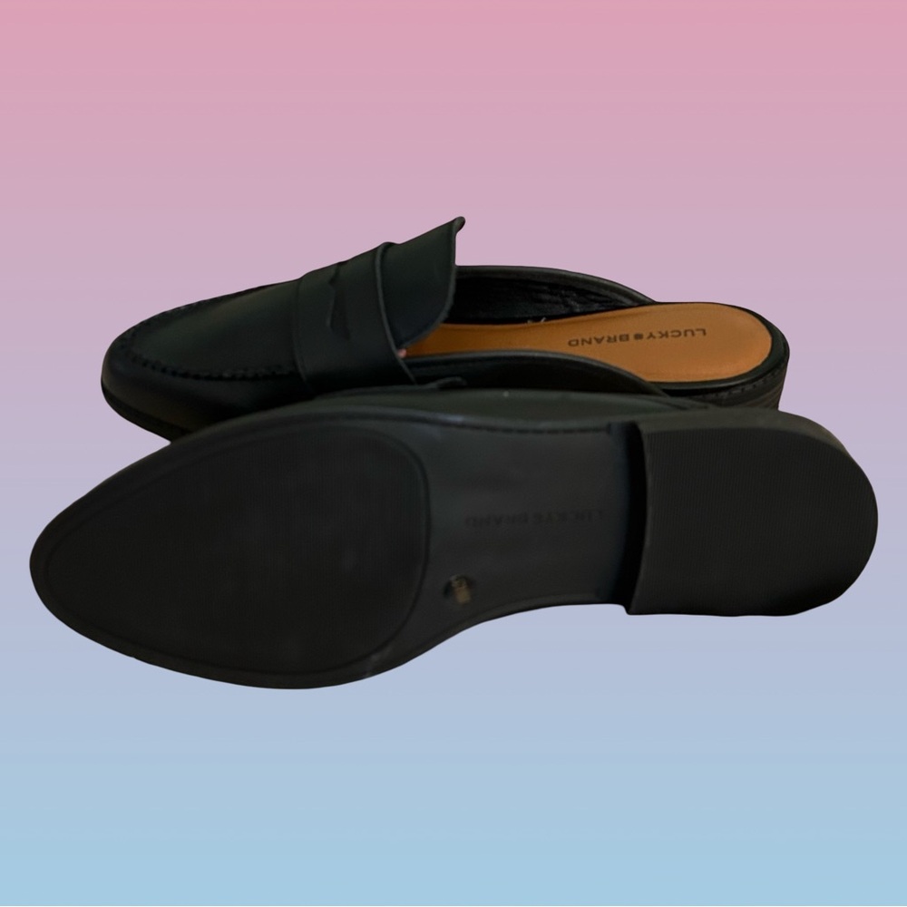 NWOT!LUCKY BRAND WOMEN’S MULE TYPE SLIP ON FLATS AND BLACK I” BOTTOM HEEL.SZ 10M - Picture 14 of 16